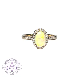 18kt Yellow Gold 0.58ct Opal cluster diamond ring