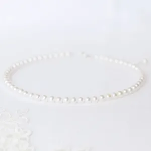 Sweet Pearl Necklace in Silver